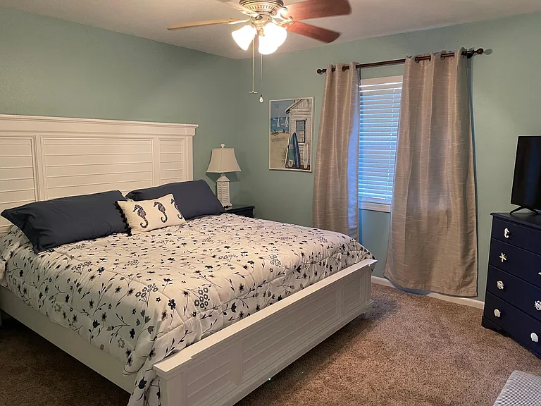 1650 Via De Luna Dr #E1 — Photo 11
