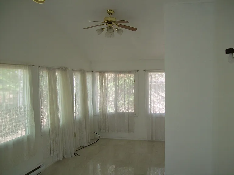 173 Hyland Dr — Photo 14