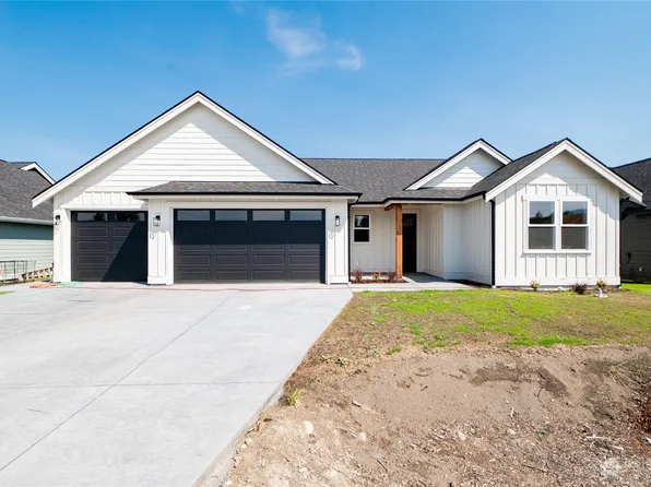 209 Brentwood Drive, Nooksack, WA 98276
