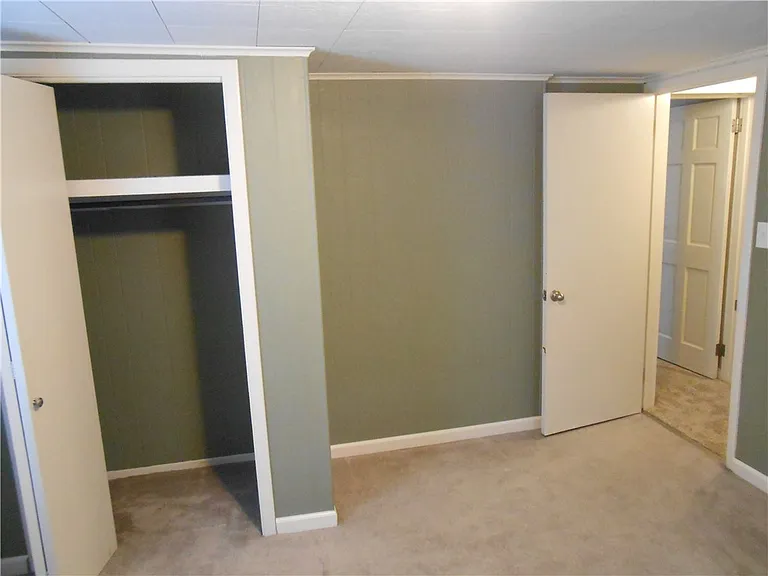 114 Grant St — Photo 23