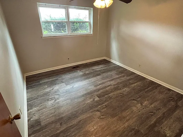 339 Idlewylde Dr #1 — Photo 7