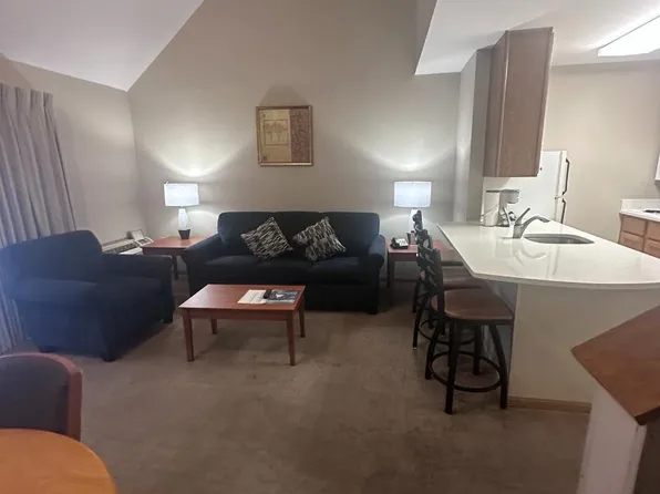 111 Center STREET #435, Lake Geneva, WI 53147