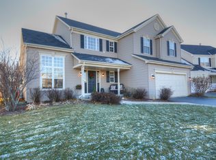 40W227 Hampton Ct, Geneva, IL 60134