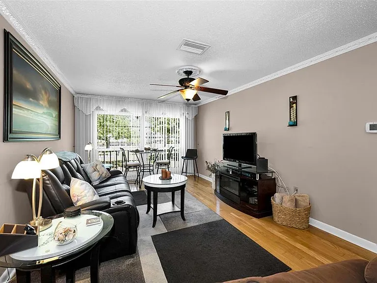 2700 Bayshore Blvd #2205 — Photo 7