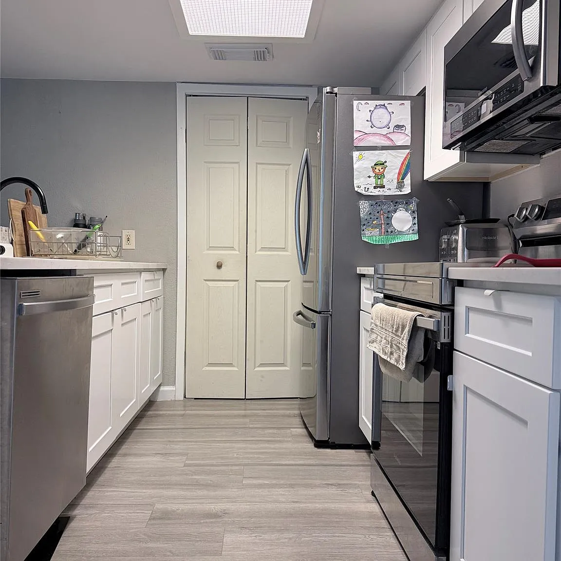2 bed, 1.5 bath, 1000 sqft, $1,700 — Photo 3