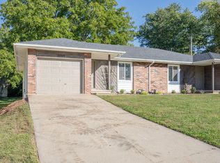 3368 S Warren Ave, Springfield, MO 65807