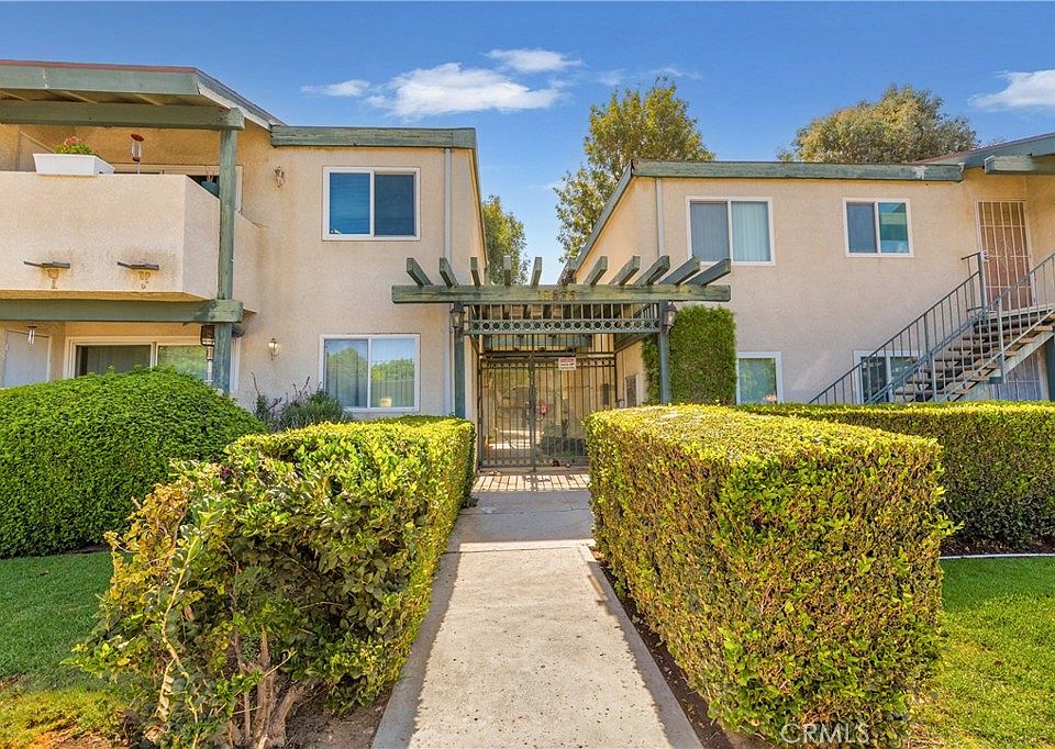 1st image of 10636 Woodley Ave Unit 34