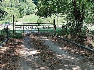 2003 Morrison Creek Rd, Gainesboro, TN 38562