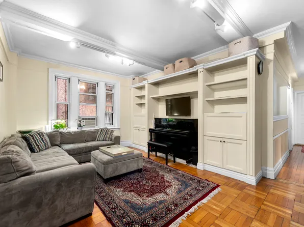 59 West 71st Street image 1 of 13