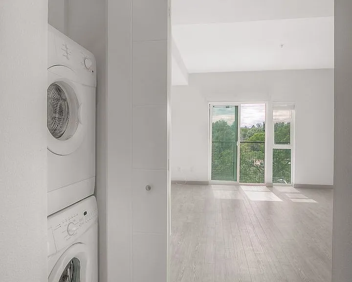 Helene Apartments — Photo 10