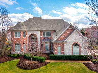 4512 Chinaberry Ln, Naperville, IL 60564