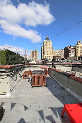 Rented by City Connections Realty | media 23