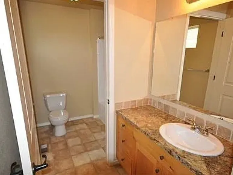 2992 W Acarrera Ln — Photo 5