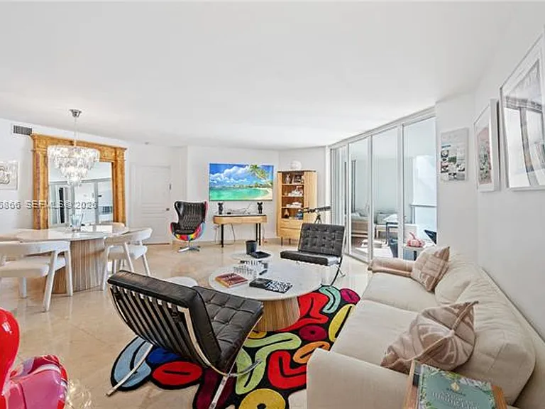 8925 Collins Ave #9J — Photo 4