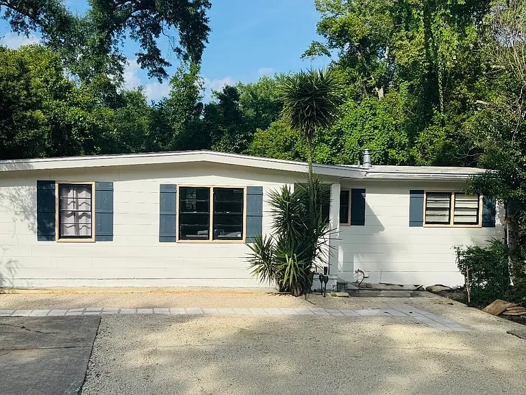1505 Atkamire Dr — Photo 5