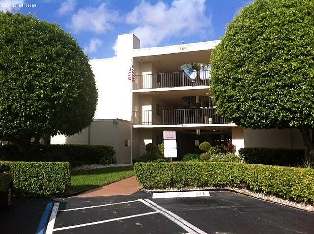1st image of 5100 Las Verdes Cir APT 202