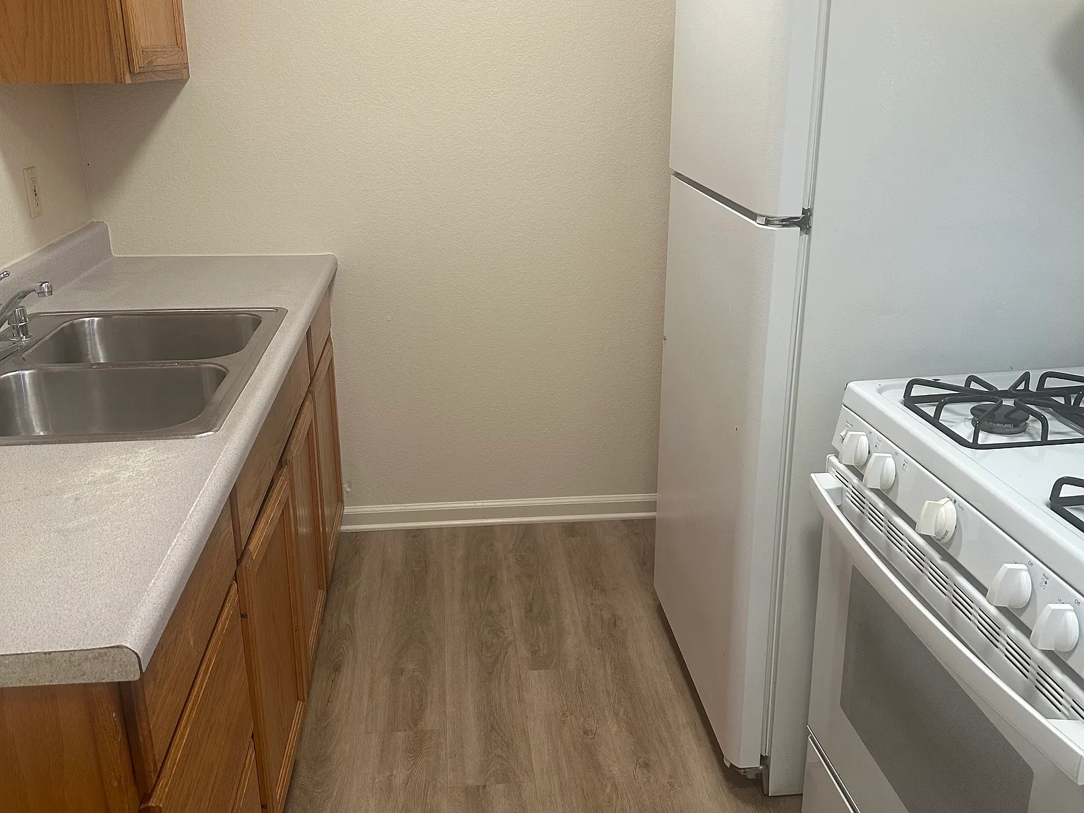 1 bed, 600 sqft, $1,695 — Photo 4