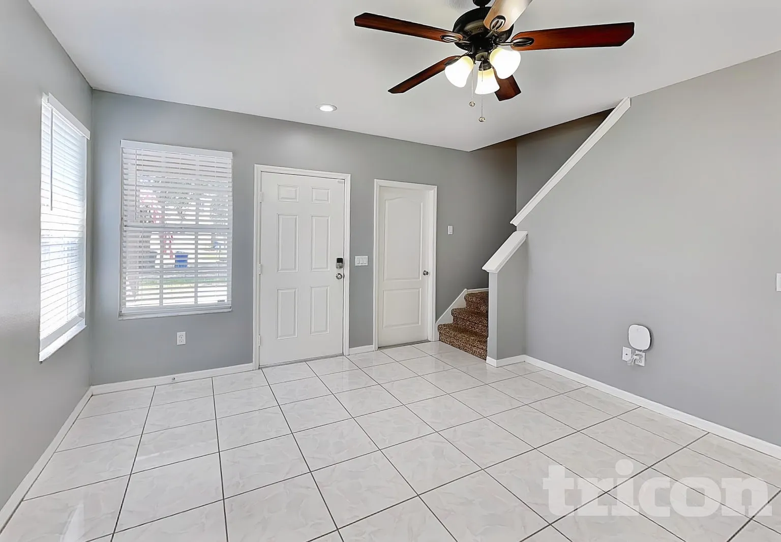 1627 Mosaic Forest Drive Seffner FL — Photo 2