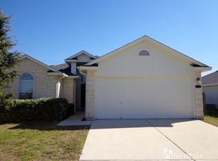 202 Saint Marys Dr, Hutto, TX 78634