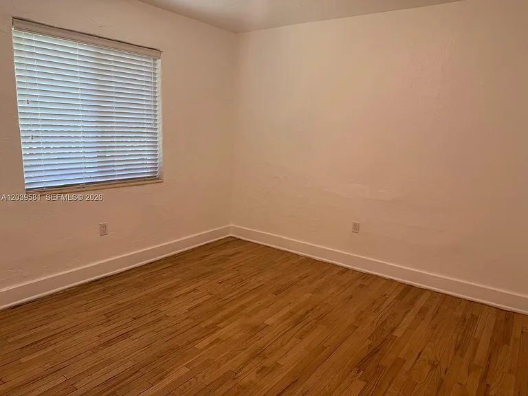 245 SW 24th Rd — Photo 14
