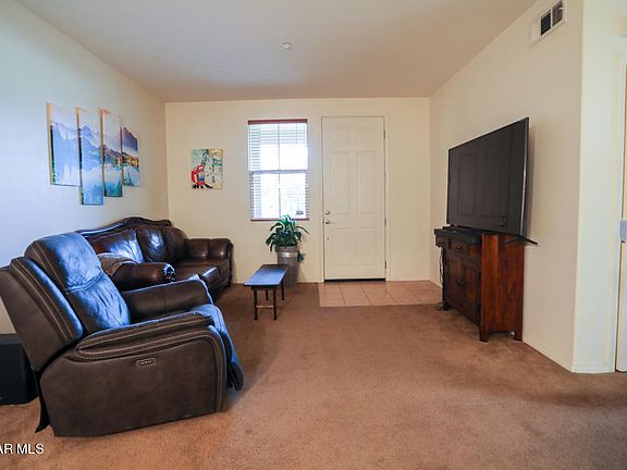 4th image of 209 Riverdale Ct APT 538