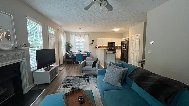 4056 Hill Station Ct — Photo 29