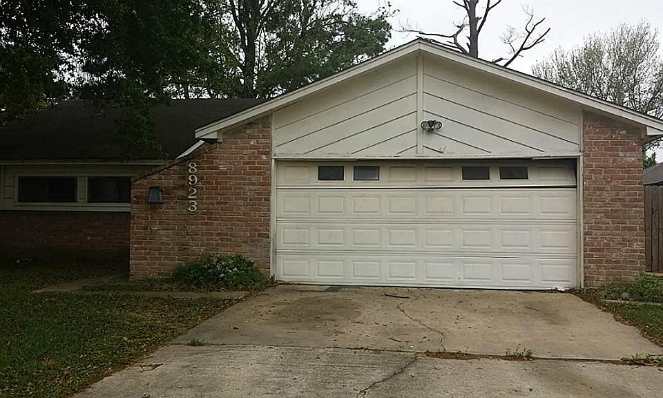 1st image of 8923 Bold Forest Dr