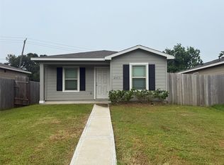 2853 Golf Crst, Wharton, TX 77488