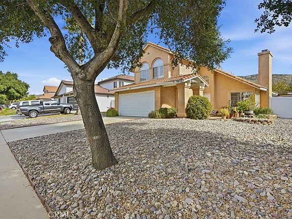 3rd image of 9820 Sycamore Canyon Rd