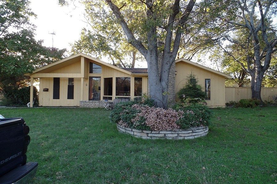 1st image of 3616 Reagan Dr