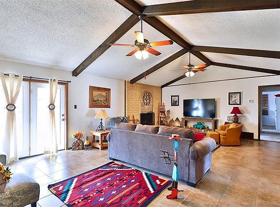 3rd image of 4617 Sunflower Cir