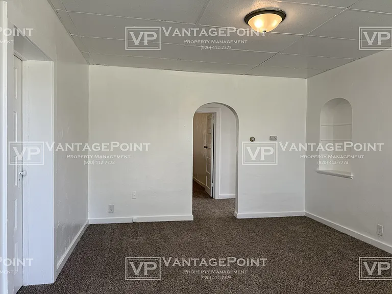 820 N Irwin Ave — Photo 5