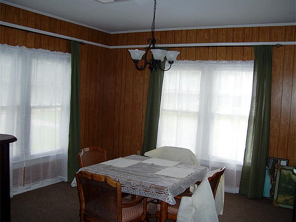 2nd image of 4828 Avenue R
