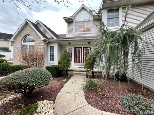 7 Jennifer Way, Monmouth Junction, NJ 08852