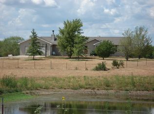 1180 7th Rd, Burlington, KS 66839