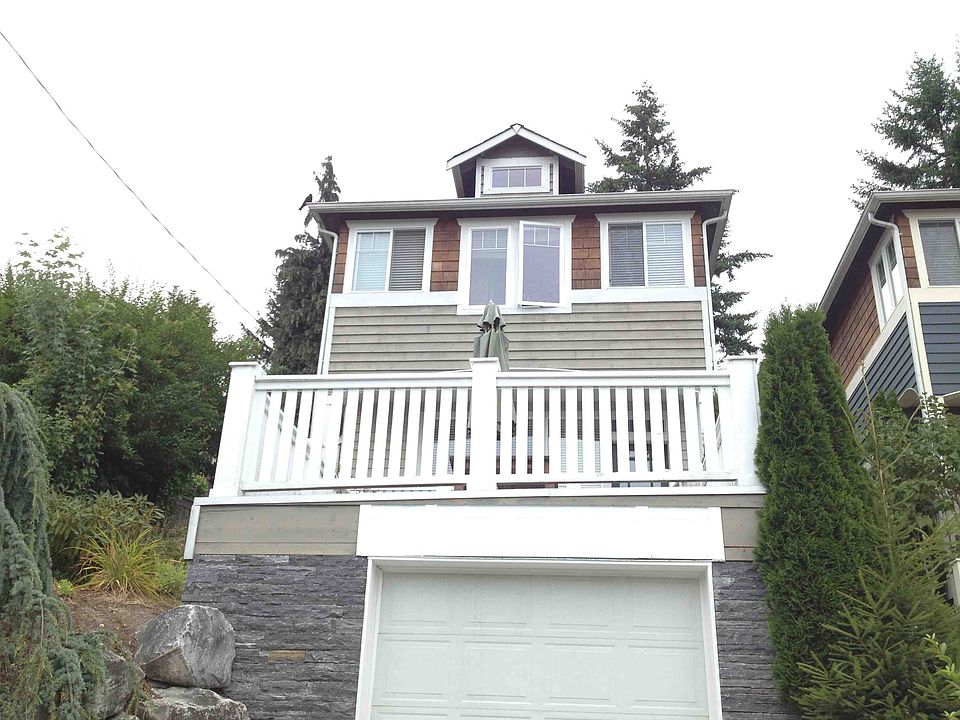 2nd image of 7520 30th Ave NE