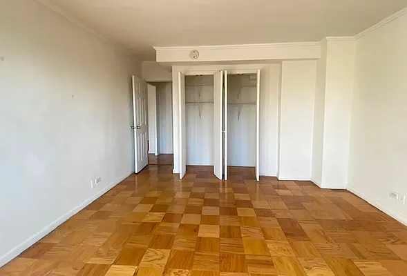 Rented by REAL New York | media 16