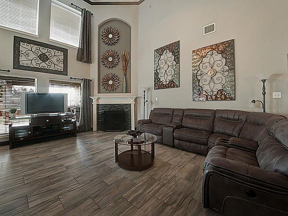 5th image of 2306 Pine Brook Dr