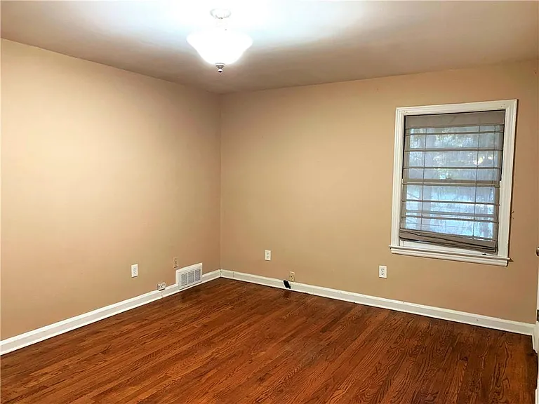 317 W Wieuca Rd NE — Photo 14
