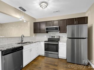 118 Steam Engine Dr Unit 103, Mooresville, NC