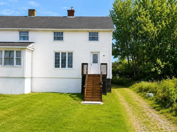 42 Richmond St, Sydney, NS B1P 2T9