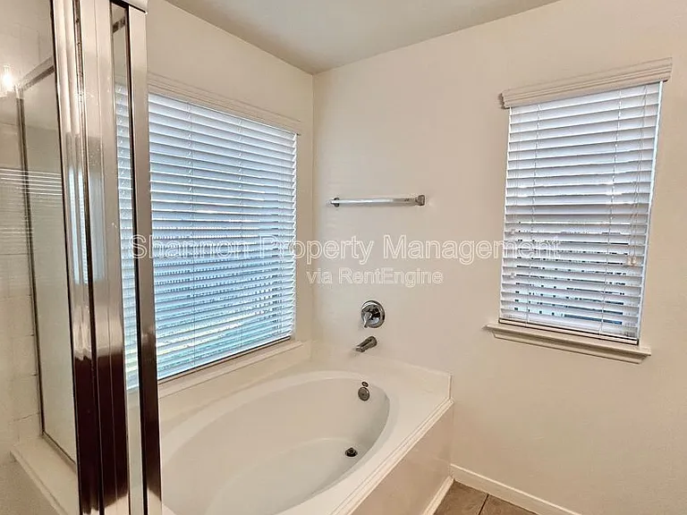 17522 Prospect Meadows Dr — Photo 18