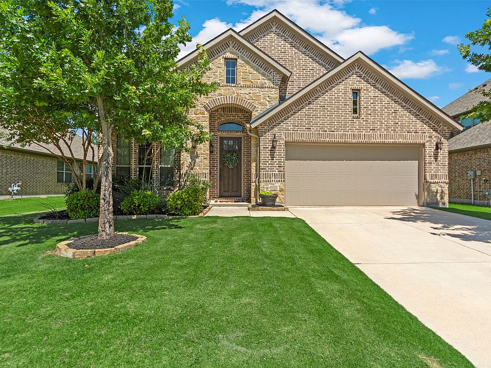 1st image of 4204 Pecan Ln