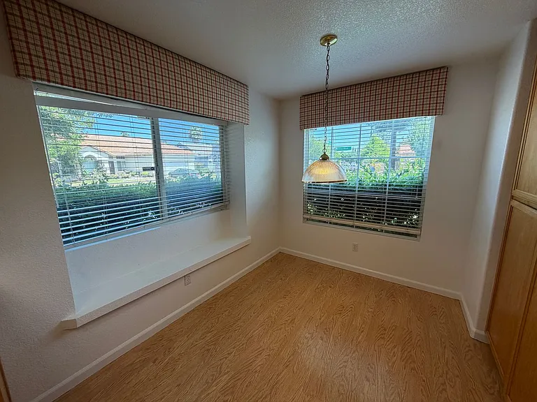 6400 Silver Hawk Way — Photo 7