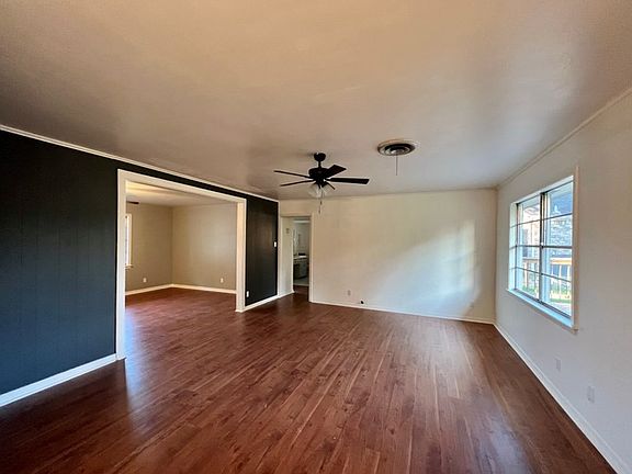 4th image of 1205 Gulf Ave