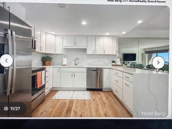 3rd image of 1159 S Harbor Dr