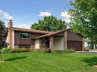 6600 Countryside Dr, Eden Prairie, MN 55346