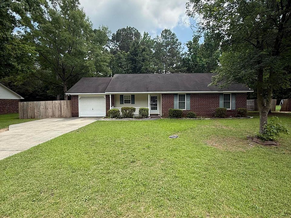1st image of 2710 Genoa Dr
