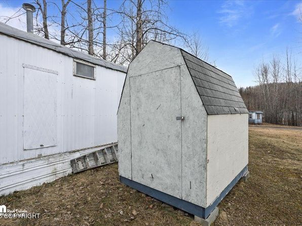 16551 Hidden Haven Dr, Eagle River, AK 99577