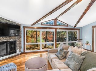 15 Ridgefield Rd, Norfolk, MA 02056